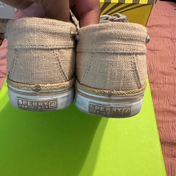 Sperrys - Picture 4 of 8